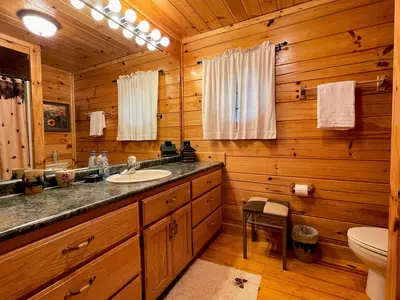 Lazy Bear Lodge 16
