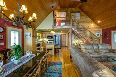 Longview 8