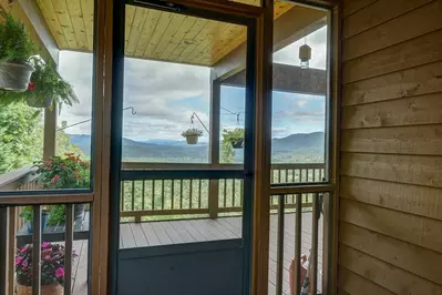 Longview 27