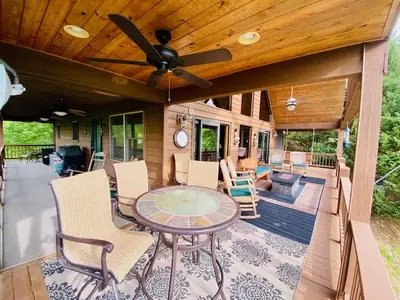 Longview 33