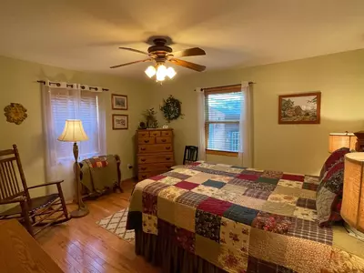 Whitetail Hollow 9