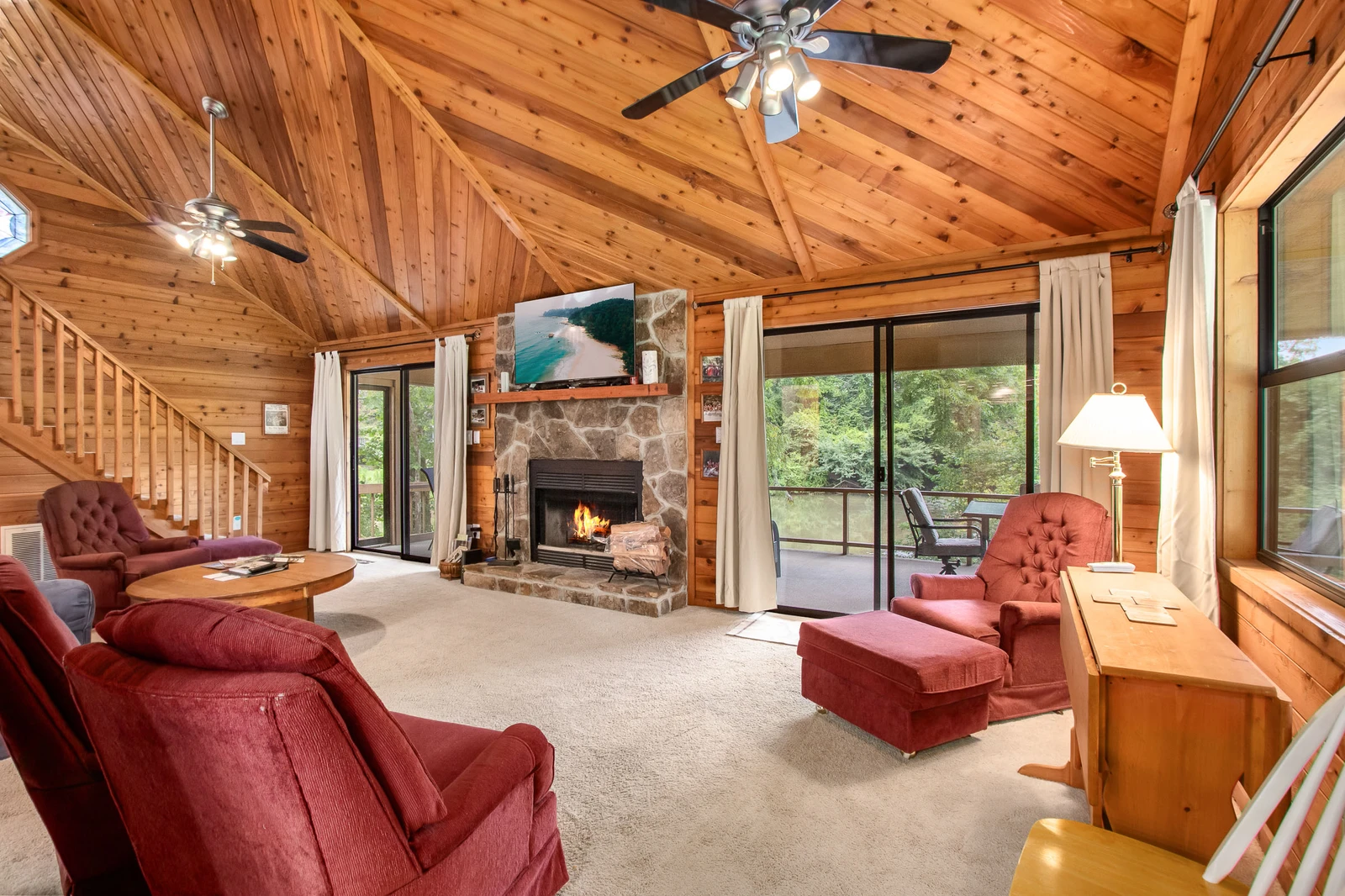 Almost Heaven-Riverfront Getaway