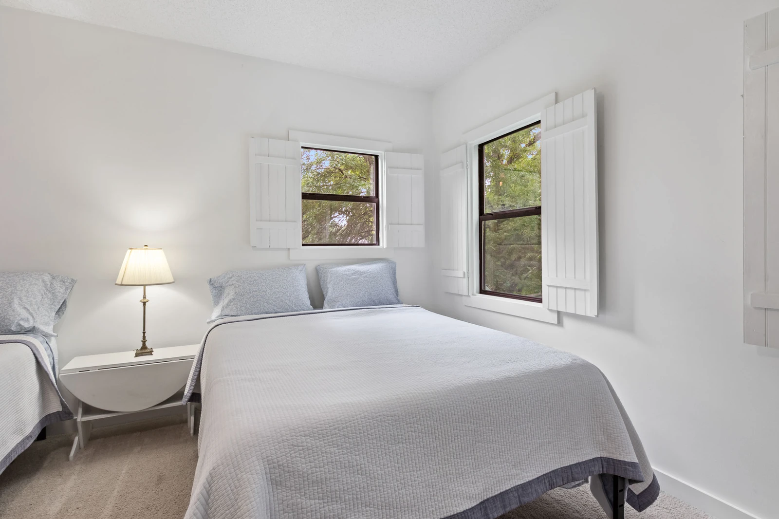 Almost Heaven-Riverfront Getaway