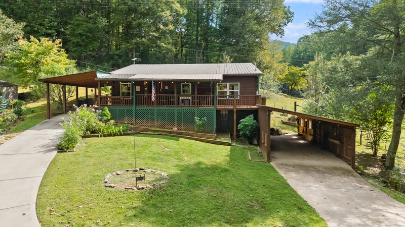 The Cozy Cabin