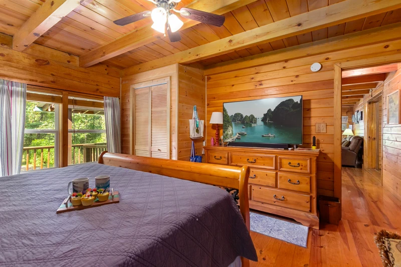 The Cozy Cabin