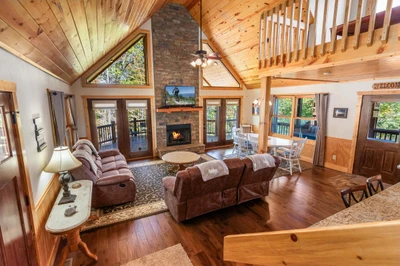 One Away Cabin-Wrap-around Porch