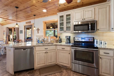 One Away Cabin-Wrap-around Porch
