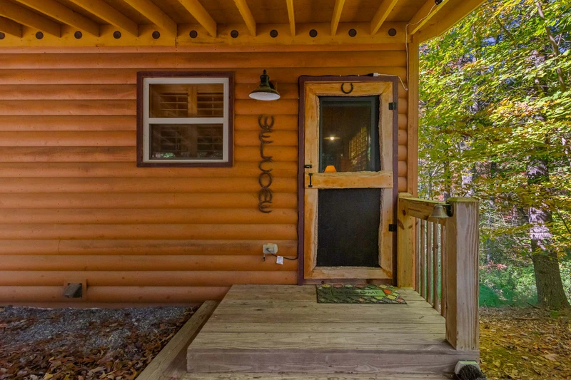 Little Bear Cabin