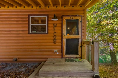 Little Bear Cabin