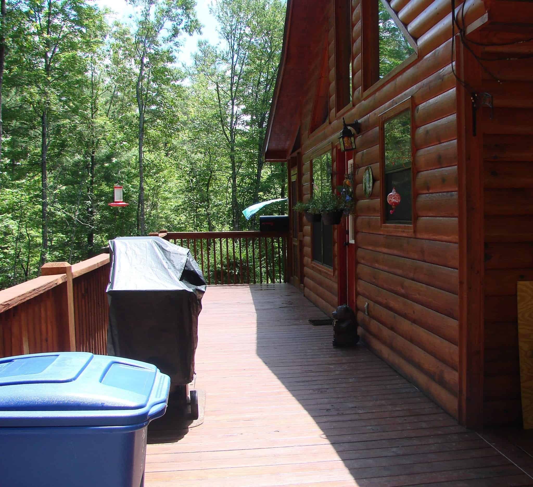 A beautiful log cabin in Murphy NC.
